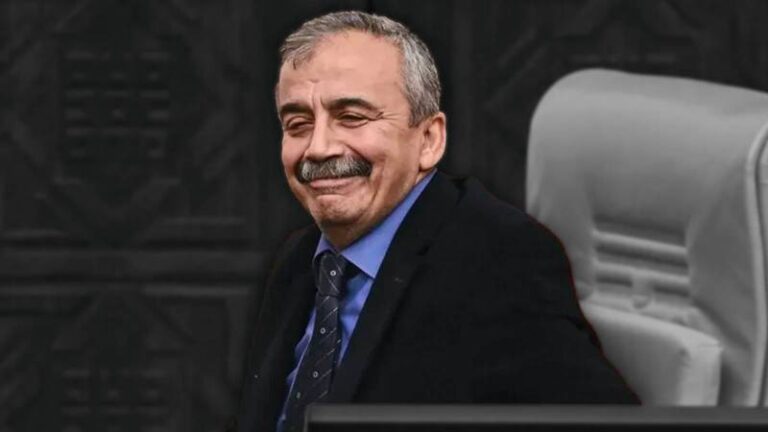 tbmm-baskanvekili-sirri-sureyya-onderin-naasi-neden-meclise-getirilmedi-sorusu-yanit-buldu-KXira1Rr.jpg
