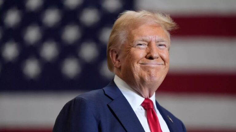 trump-herkes-petrol-fiyatlarini-dusursun-dedi-enerji-bakanligina-seslendi-sondaj-bebegim-hemen-simdi-ERI8DnTQ.jpg